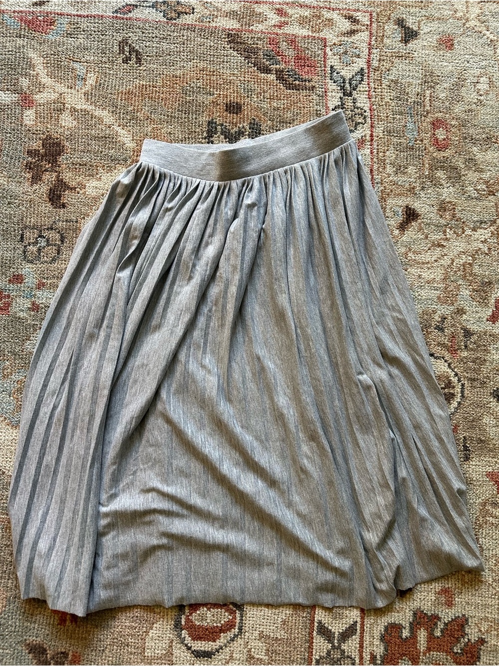 Vero Moda Light Gray Pleated Midi Skirt